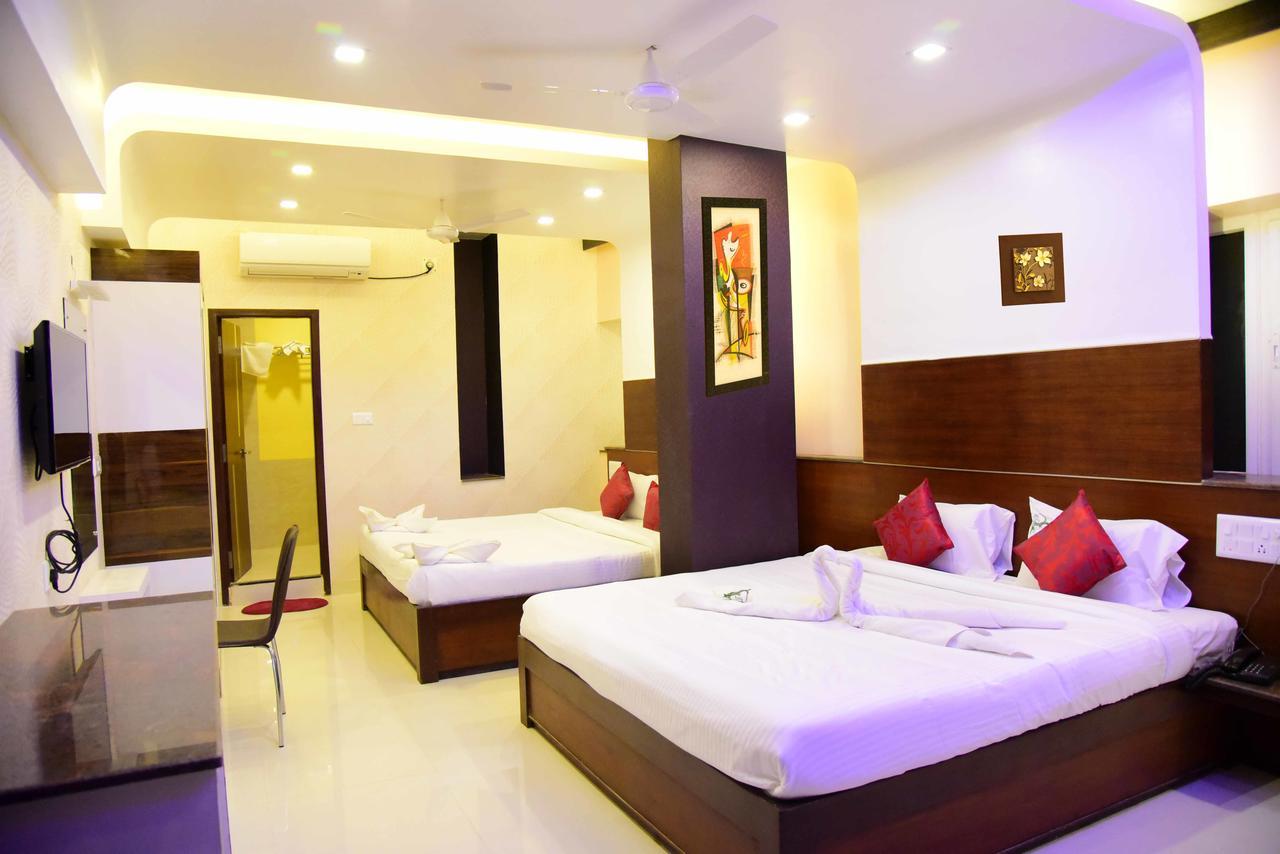 Hotel Sumith Palace Pondicherry Exterior foto